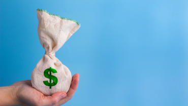 dental-student-debt (370x208)